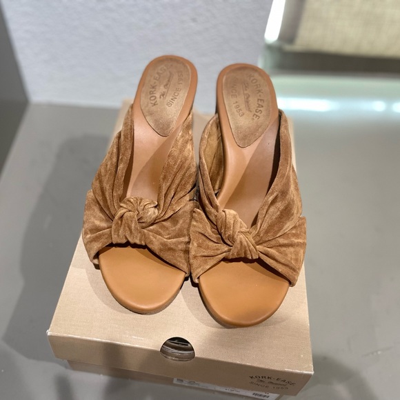 Kork-Ease Haya Camel Block Heel Sandals - Picture 2 of 5